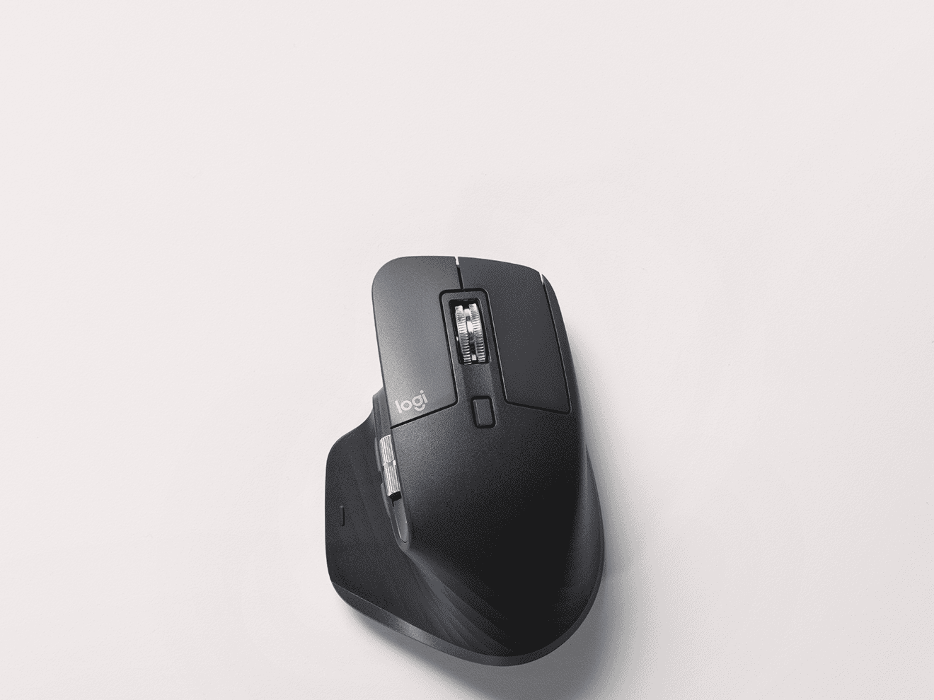 Различные продукты от Logitech